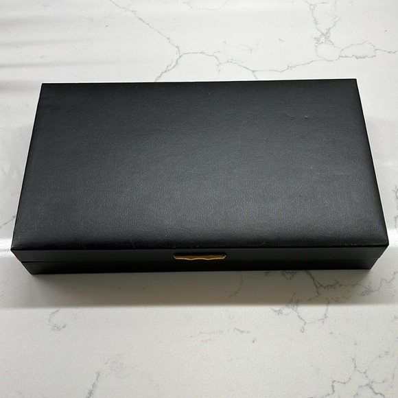 Vintage Knife Set - Picture 3 of 5